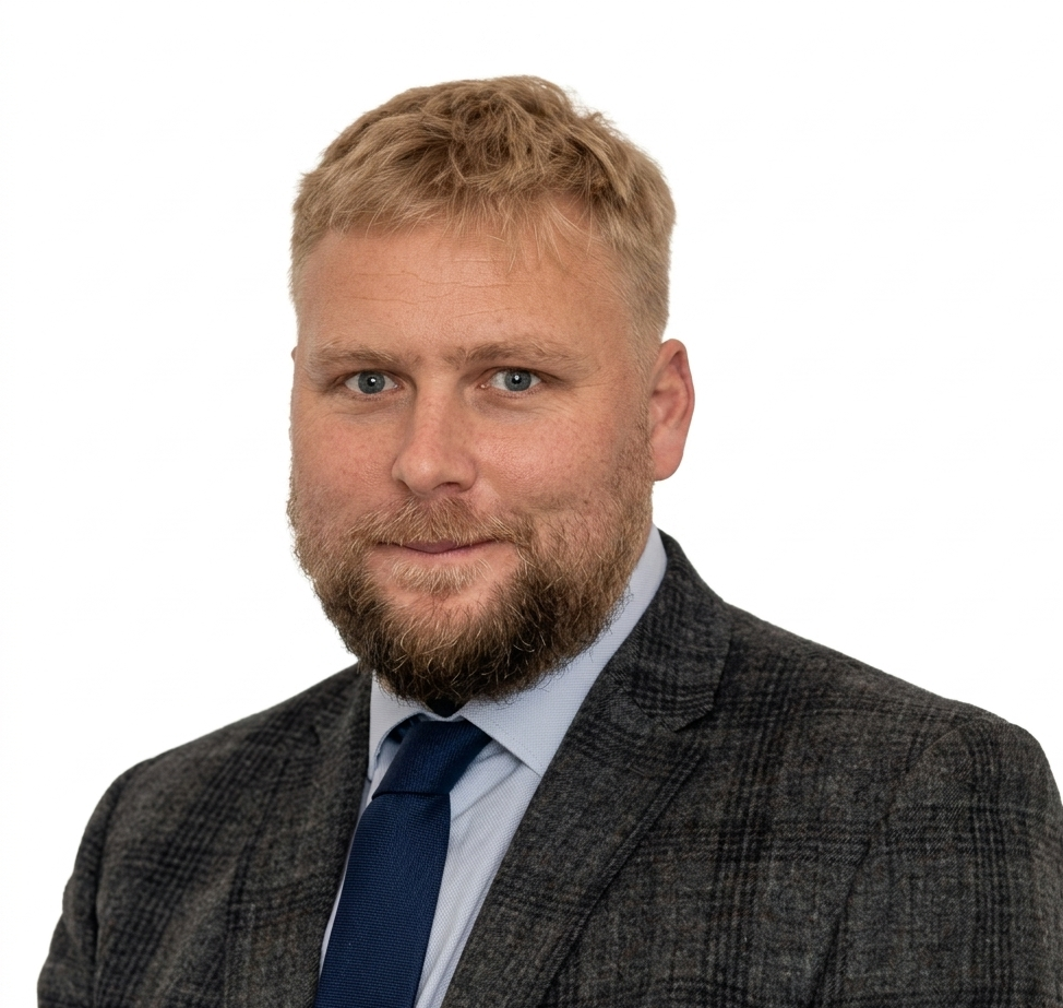 Aaron Johnson — Solicitor & STEP-qualified Trust & Estate Practitioner